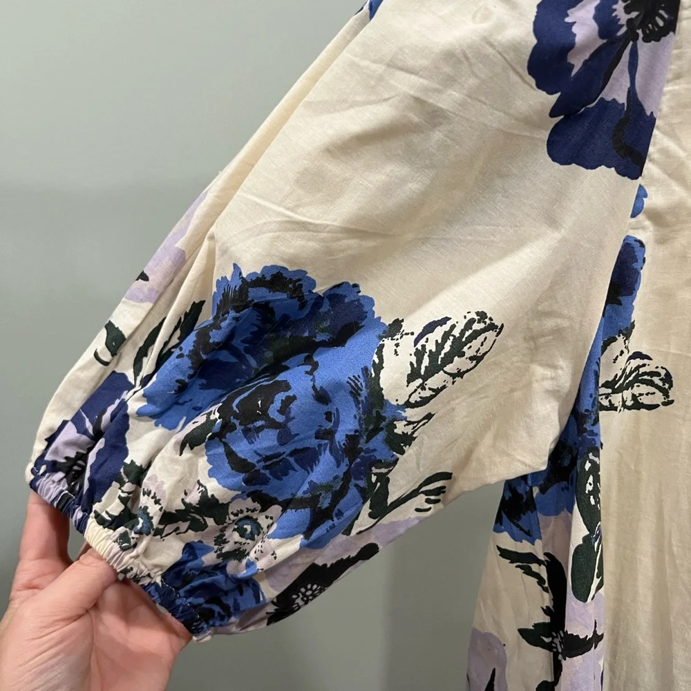 Free People Maye Poplin Tunic dress in a blue floral pattern. - Picture 6 of 7